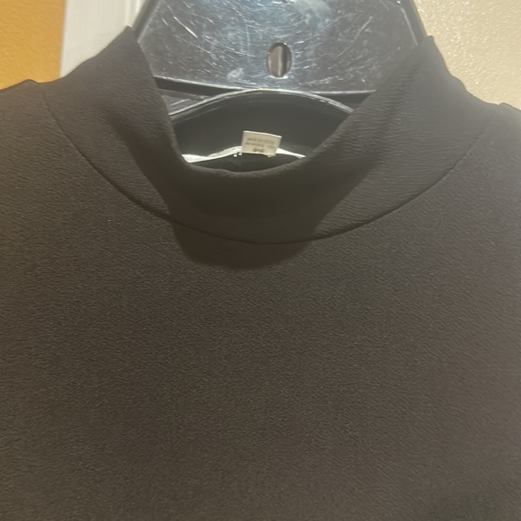 Color Code black dress in excellent condition. - Picture 3 of 8